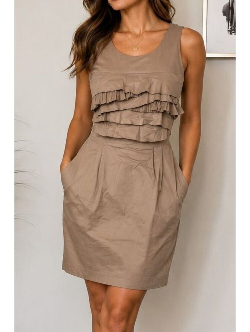 BCBGMAXAZRIA Rebecca Dress Sz 0 Mocha Taupe Ruffle Sheath Sleeveless Pockets